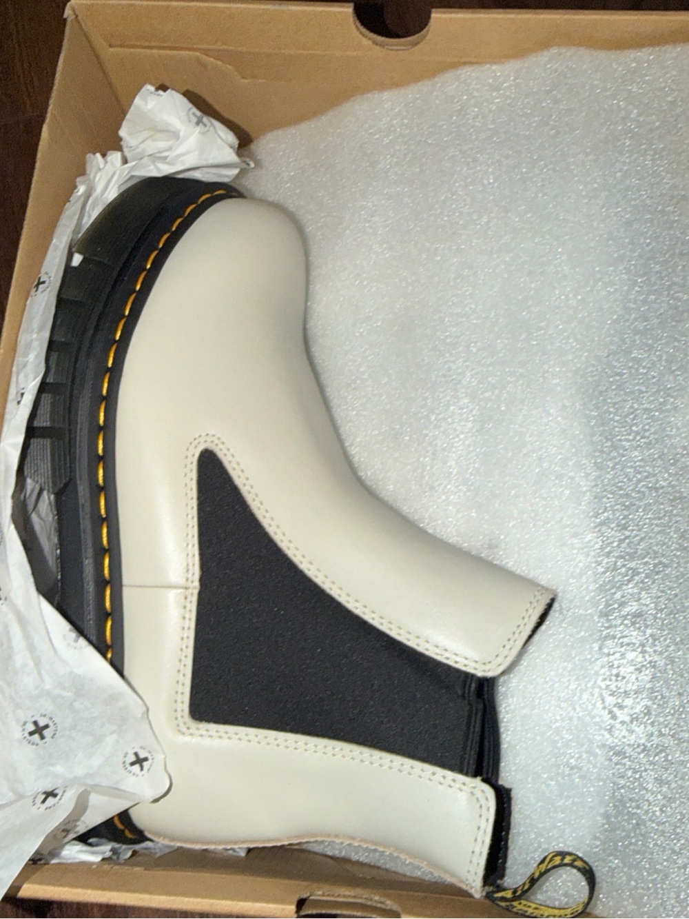 Dr. Martens Audrick Chelsea Platform Boots 27148055 Women's  / Us Sz 11